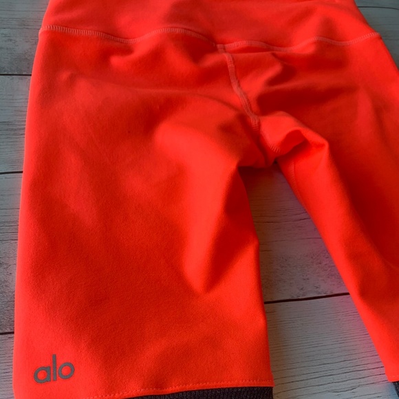 Alo Yoga Goddess Leggings - Picture 2 of 5